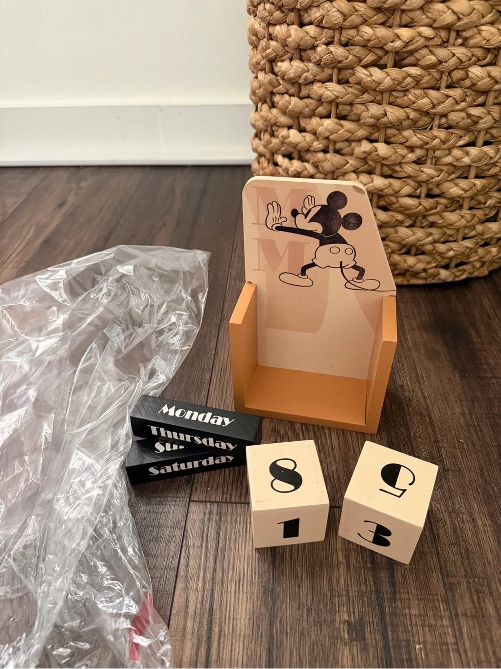 Mickey Mouse Wooden Perpetual Calendar - Peach & Black small chip top corner
